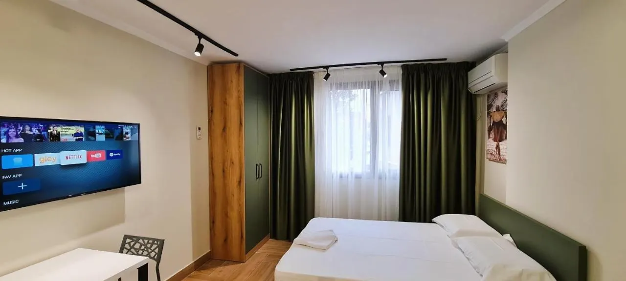 2V1 - Center Apartment 3 Tirana